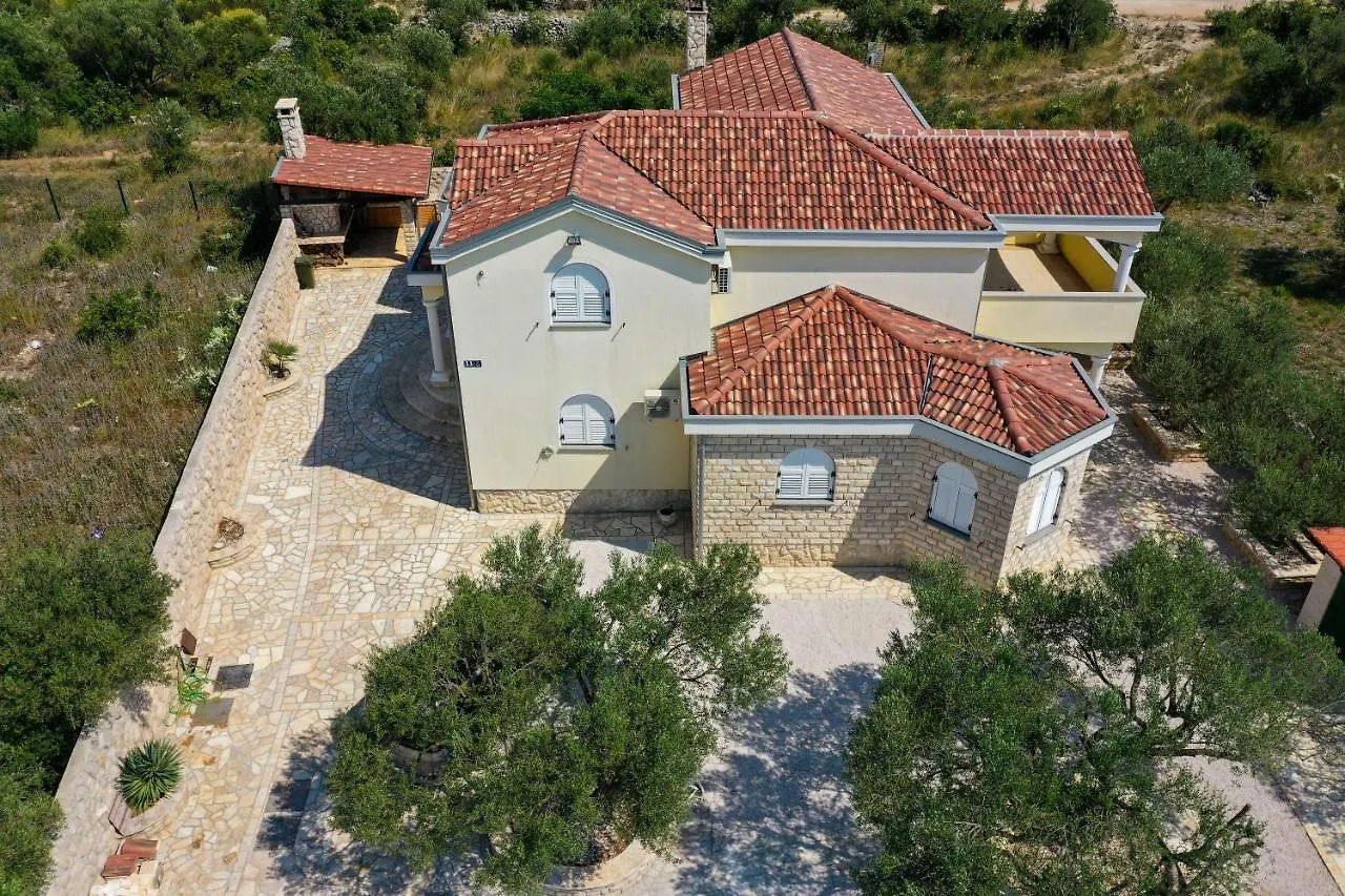 House Anna Villa Drage 0*,  Croatia