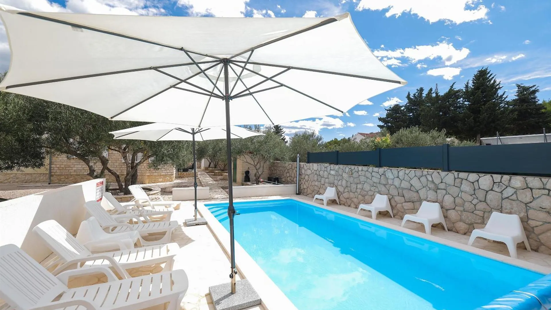 House Anna Villa Drage 0*,  Croatia